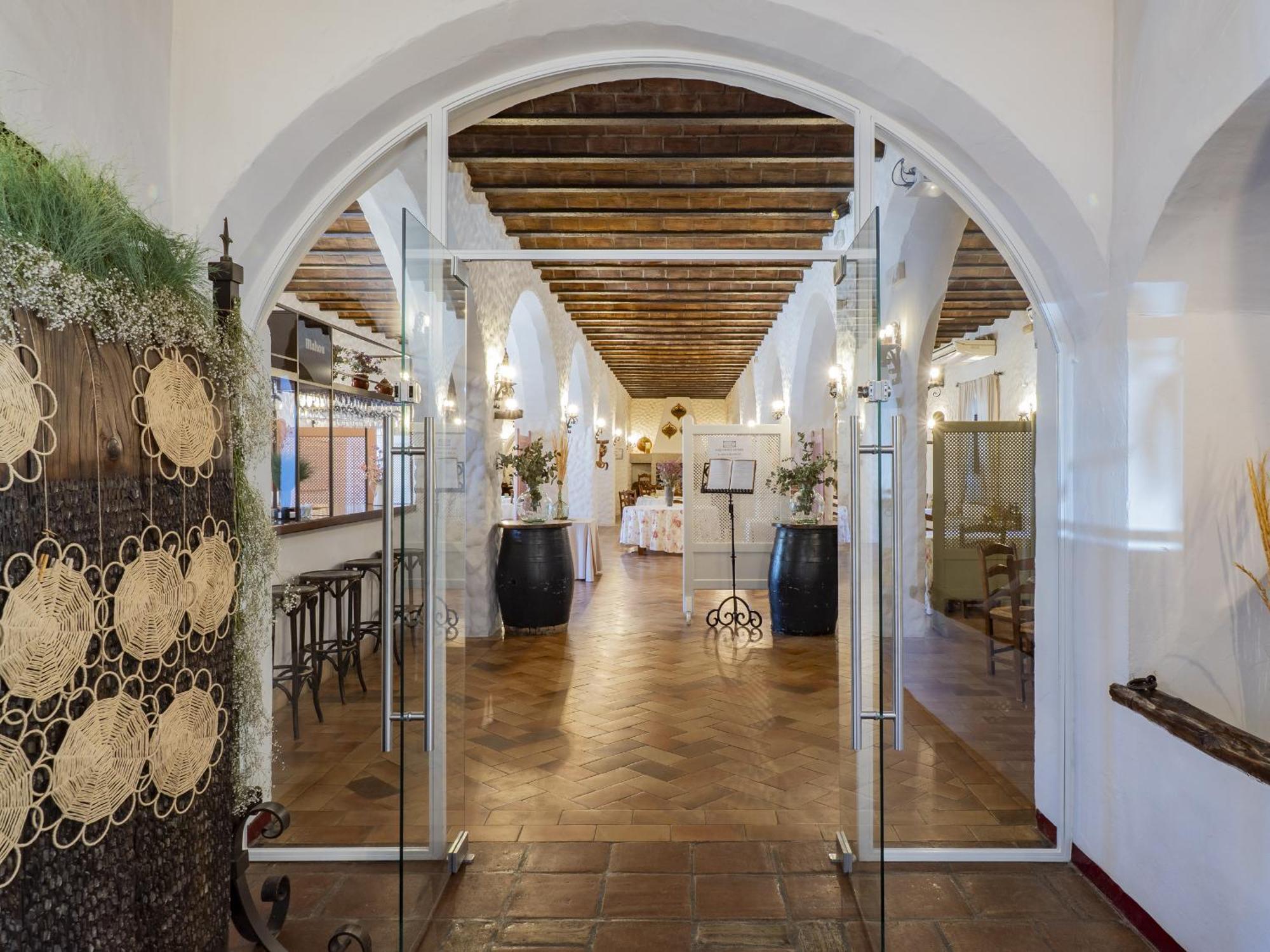 Cubo'S Hotel Cortijo San Antonio Casarabonela ภายนอก รูปภาพ