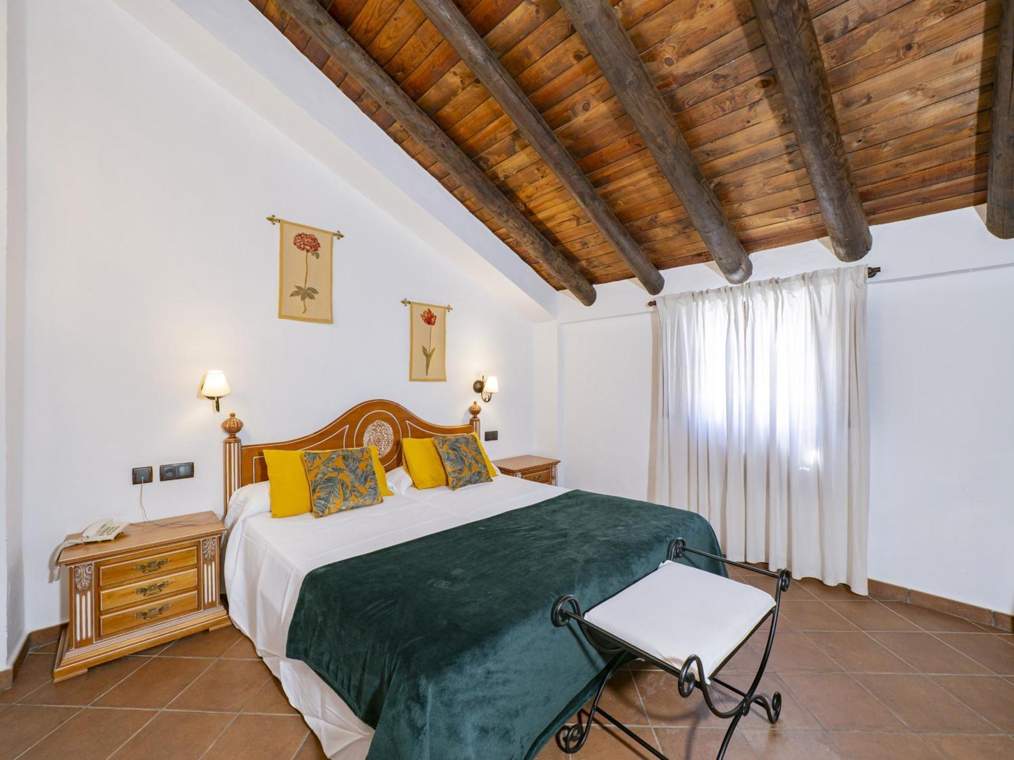 Cubo'S Hotel Cortijo San Antonio Casarabonela ภายนอก รูปภาพ